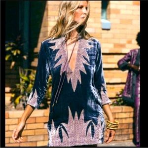 WTB/ISO CU Velvet Tunic